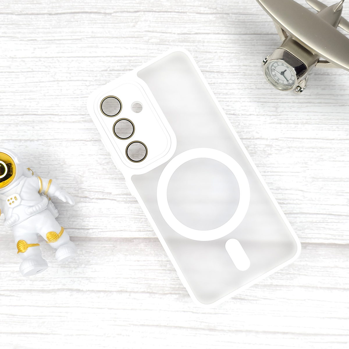 Samsung S24 Back Cover With Wireless Charging Samsung S24 Back Cover With Wireless Charging