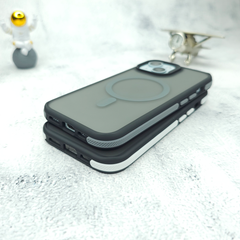 iPhone 15 Shockproof Grip Back Case With MagSafe And Wireless Charging