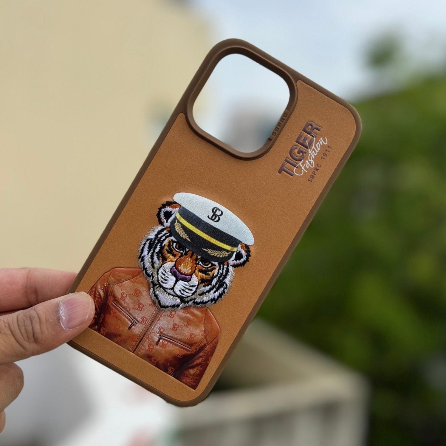 iPhone 14 Series 3D Tiger back cover - Bharatcase